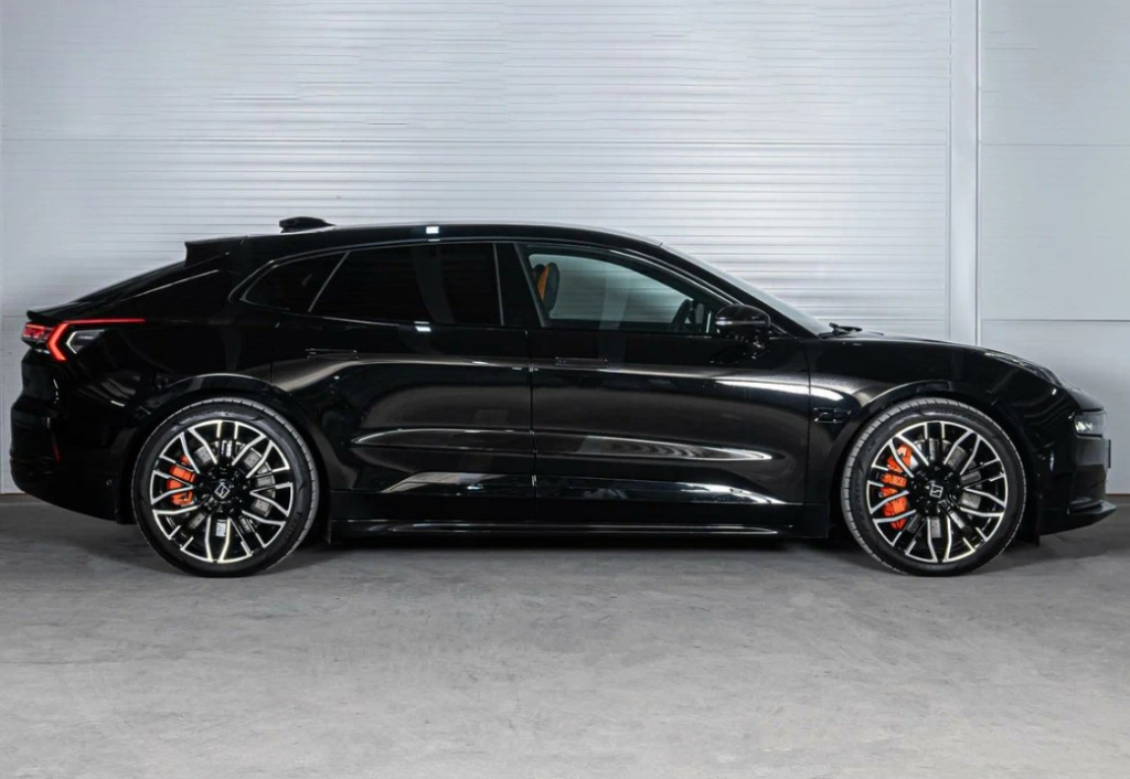 Экстерьер Zeekr 001