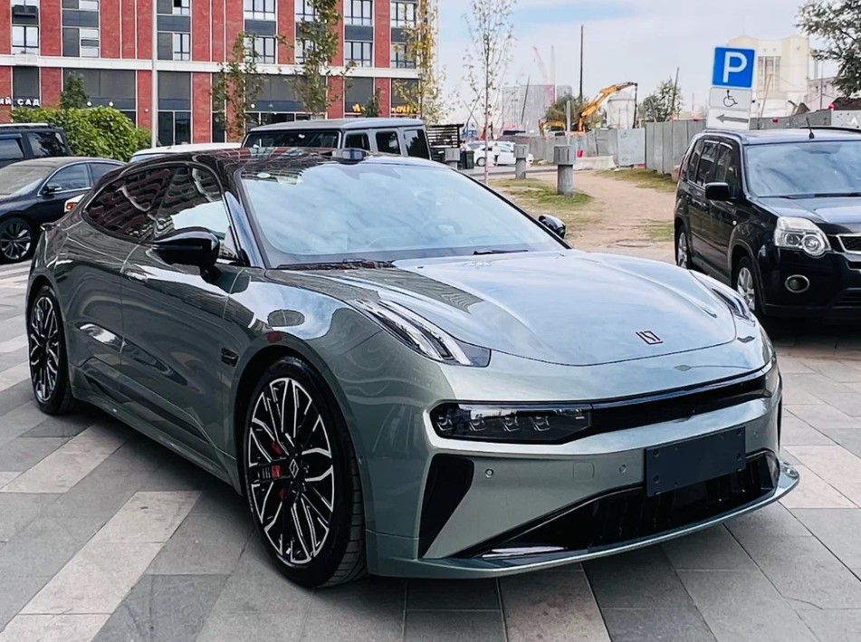 Б/у Зикр 001 в России Zeekr 001 с пробегом в России